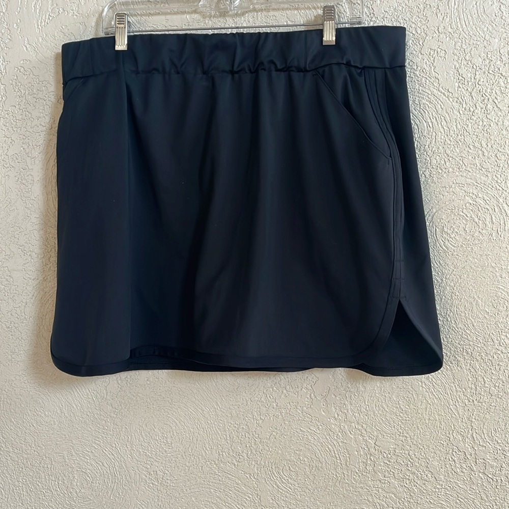 COLUMBIA women’s skirt